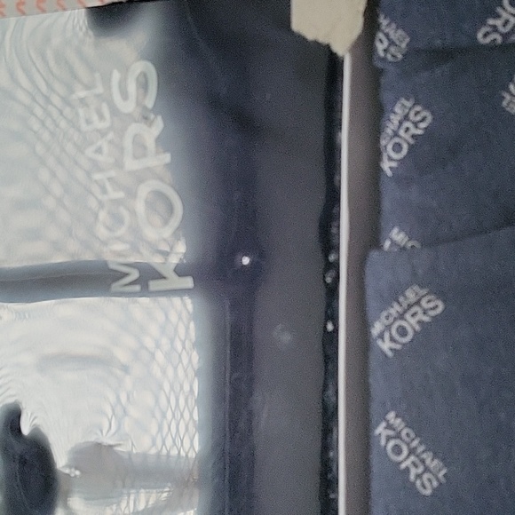 Michael Kors men's 2pc pajama set long sleeve shirt Knit pants size XL NAVY - Picture 2 of 5